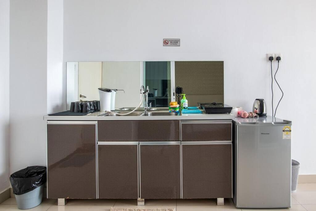 2Bedrooms Maritime Seaview Luxury Suite 2Carpark 2-9Pax Jelutong Exterior foto